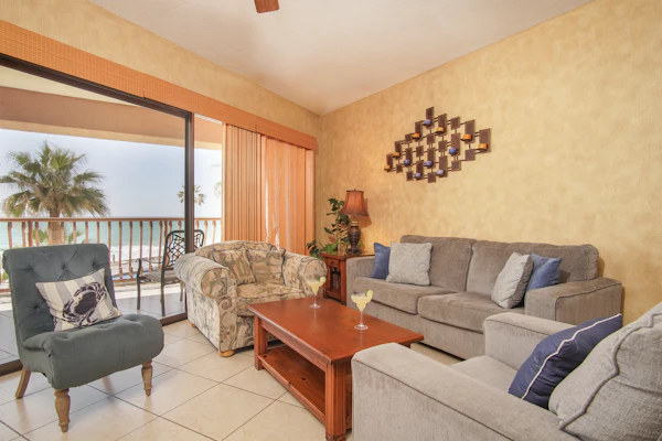 Sonoran Sun E-207 "Girls Just Wanna Have Sun" Great Oceanfront Condo