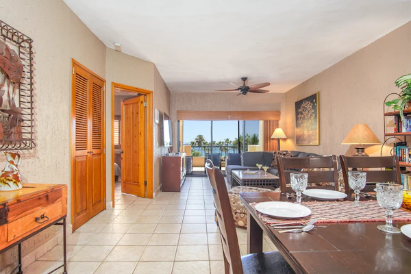 Princesa Resort D-307 Pelican's Post Ocean View Chic Condo