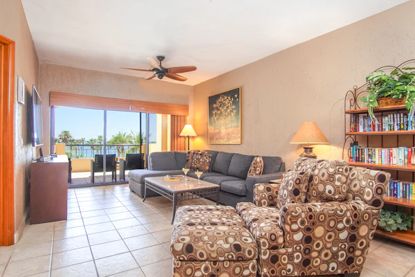 Princesa Resort D-307 Pelican's Post Ocean View Chic Condo