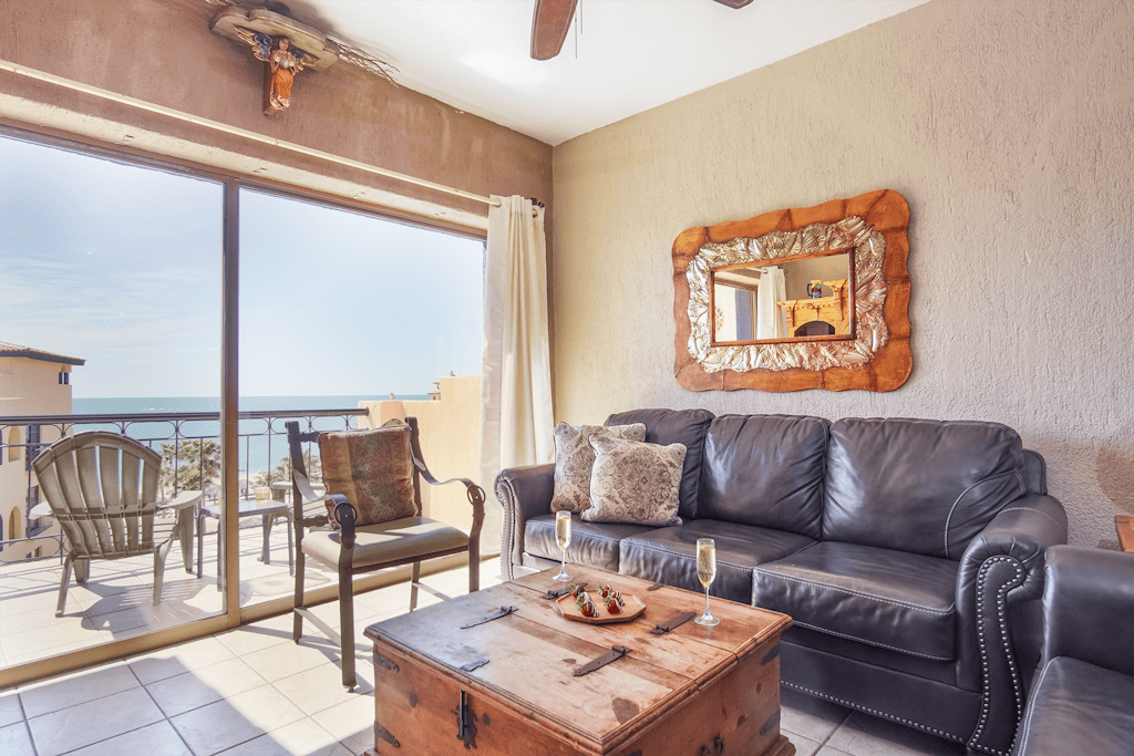 Princesa Resort D-509 Whispering Sands Great Ocean View Condo