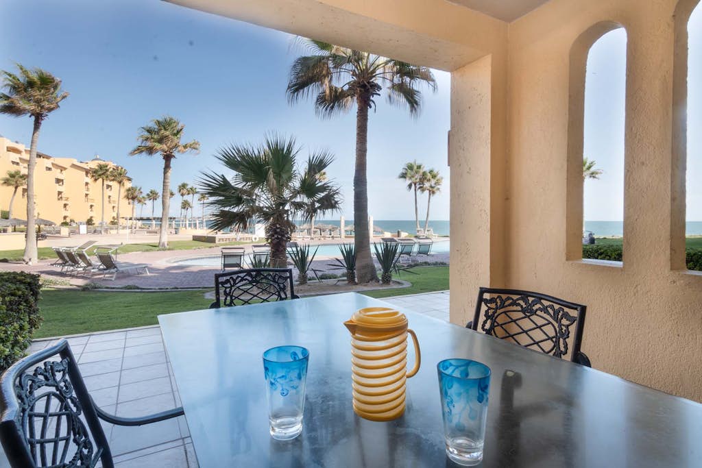 Princesa Resort A-107 A Reef Intermission Ground Floor Oceanfront