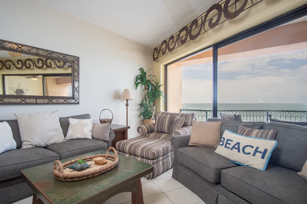 Sonoran Sea W-707 FANTASEA Fully Furnished Oceanfront Condo
