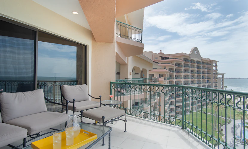 Sonoran Sea W-707 FANTASEA Fully Furnished Oceanfront Condo