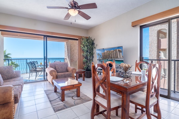 Sonoran Sea E-412 The Sea Spray Refuge Corner Oceanfront Condo