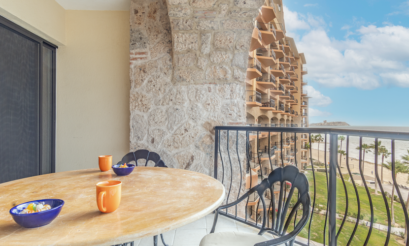 Sonoran Sea E-511 Seascape Retreat Sophisticated Oceanfront Condo