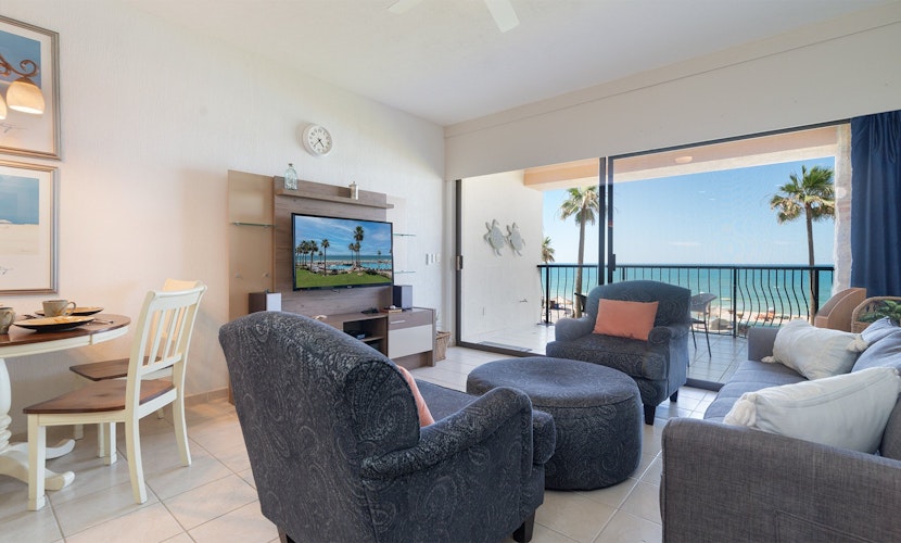 Sonoran Sea E-210 Sandy Sea Turtle Retreat Gem Oceanfront Condo