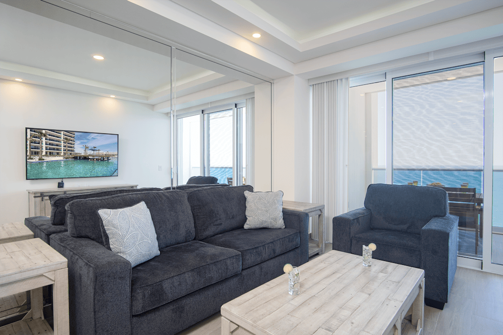 *Lovely* 1BR condo at Encantame Towers Velero 2303
