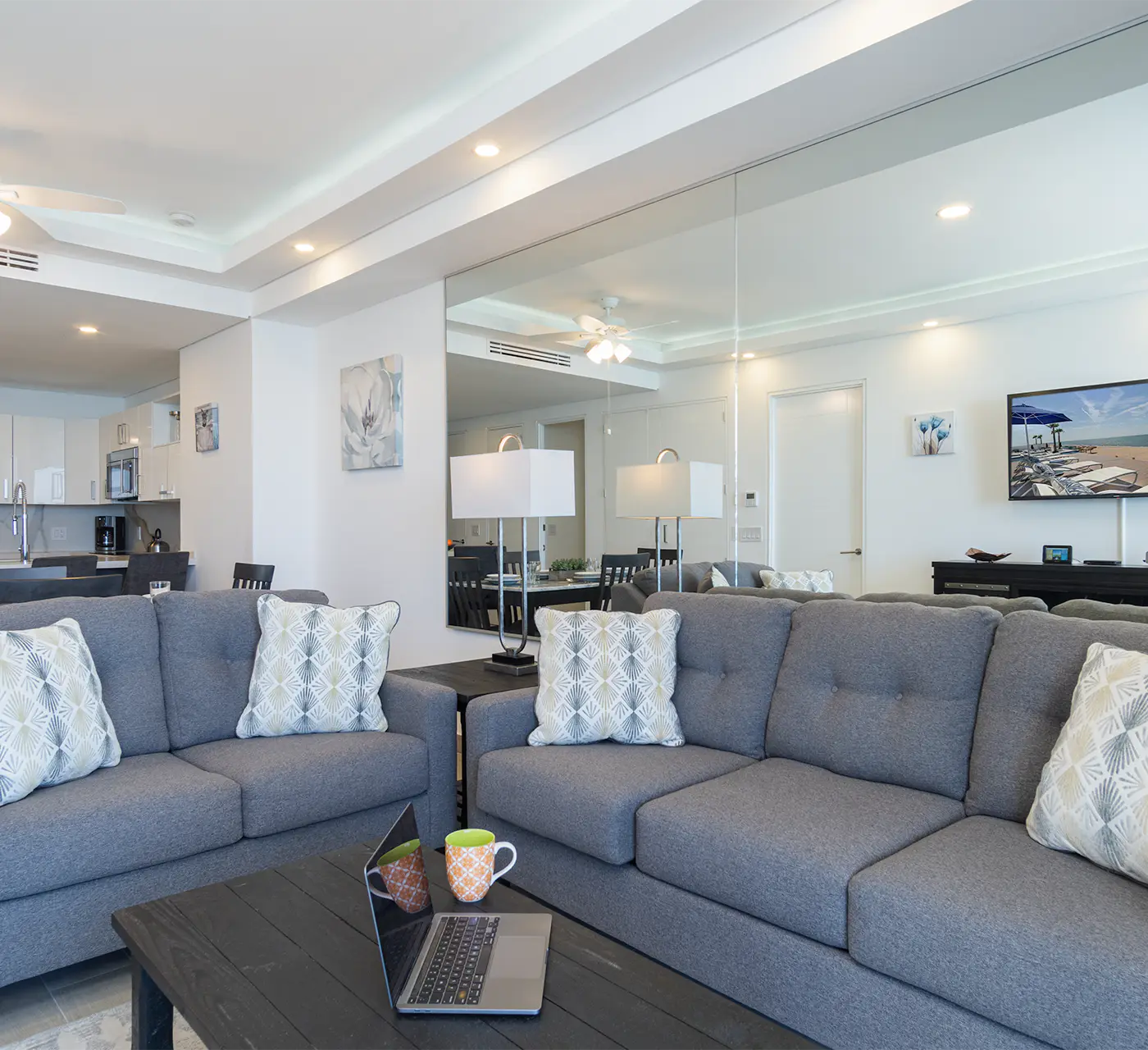 Encantame Towers Velero 1203