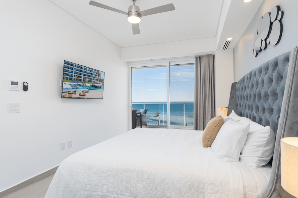 Splash in The New Lazy River and Sleep In Luxury Encantame Towers Velero 303