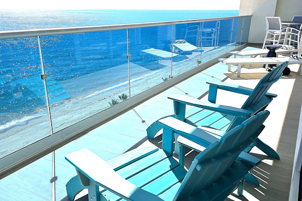 Beach Front Condominium Encantame Velero 905