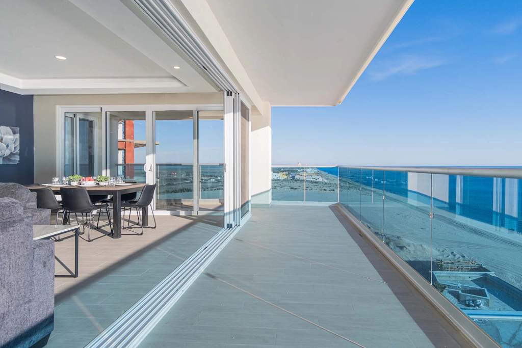 Encantame Towers Velero 705
