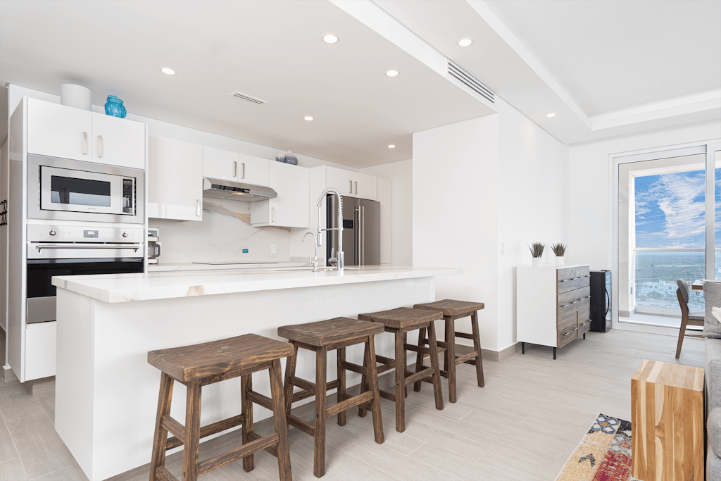 Stunning 2 bedroom Corner Beach Front Condominium Encantame C-1105
