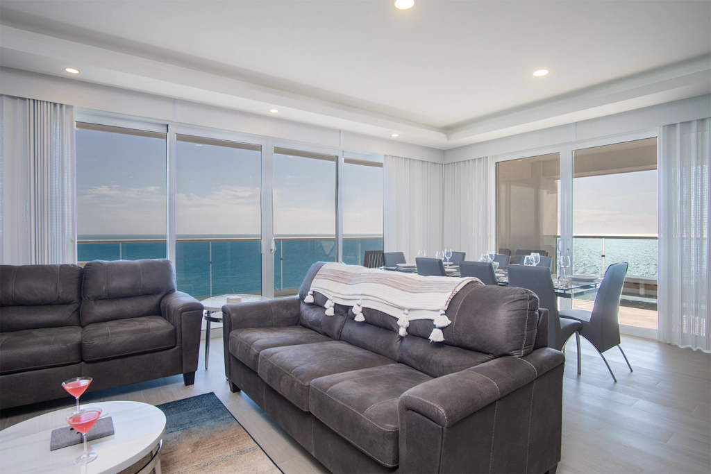 Encantame Towers Velero 1701
