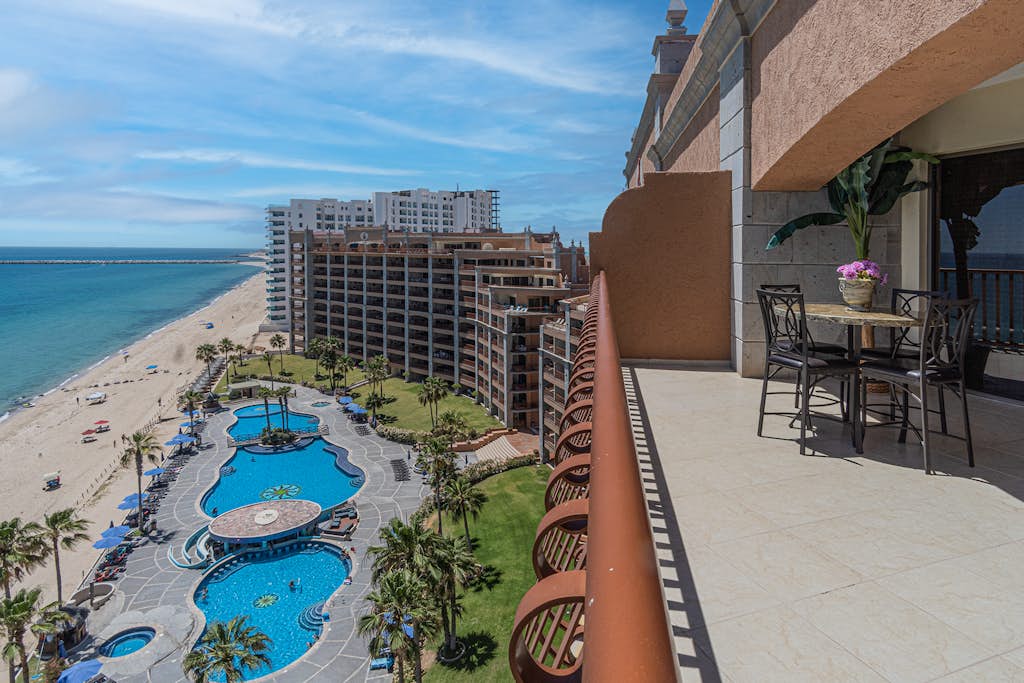 Sonoran Sun SE 1002, Newly Renovated Ocean Front Penthouse Condo w/ Breathtaking Sunsets