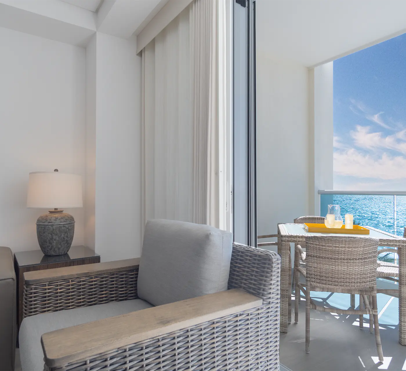 Encantame Towers Velero 403