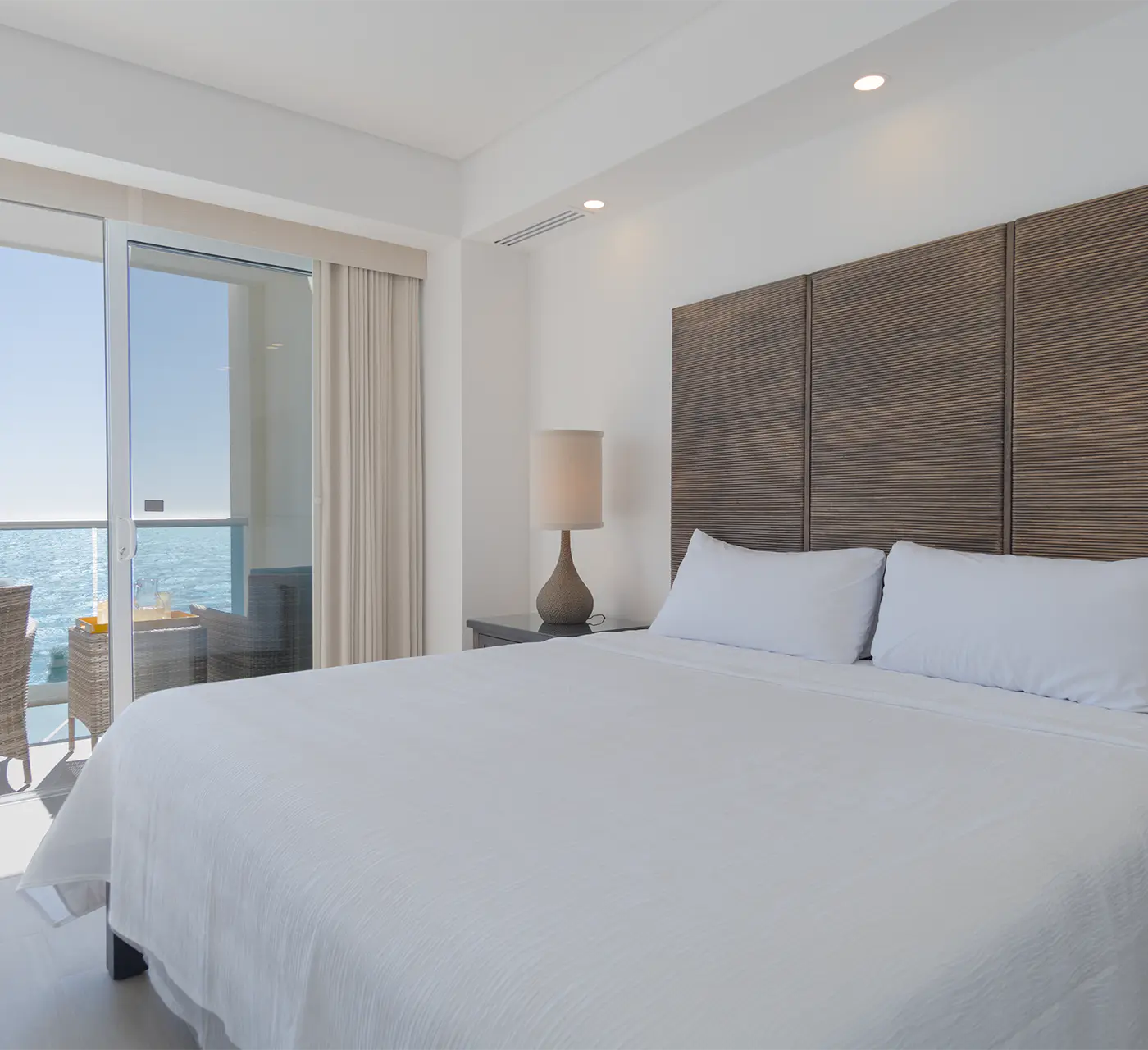 Encantame Towers Velero 403