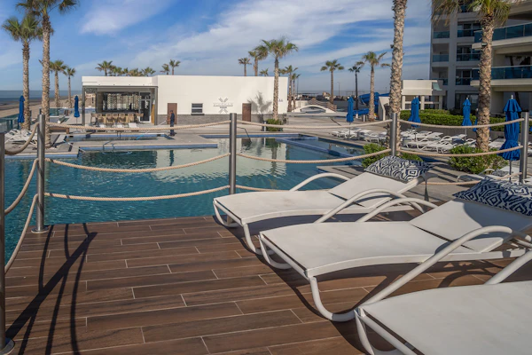 Splash in The New Lazy River and Sleep In Luxury Encantame C-1104
