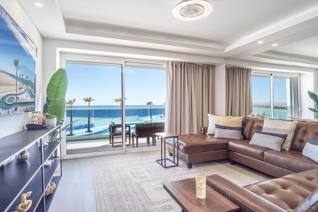 Gorgeous 2 bedroom condominium (Encantame Verano 204)