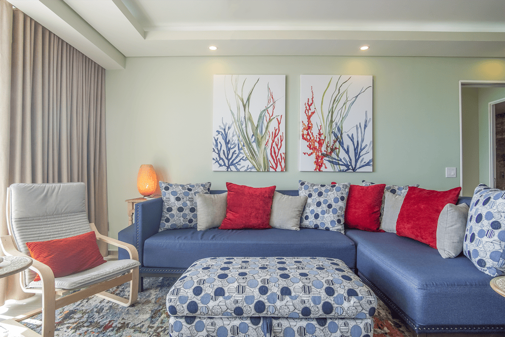 Beautiful 2 bedroom condo Encantame Tower E 802