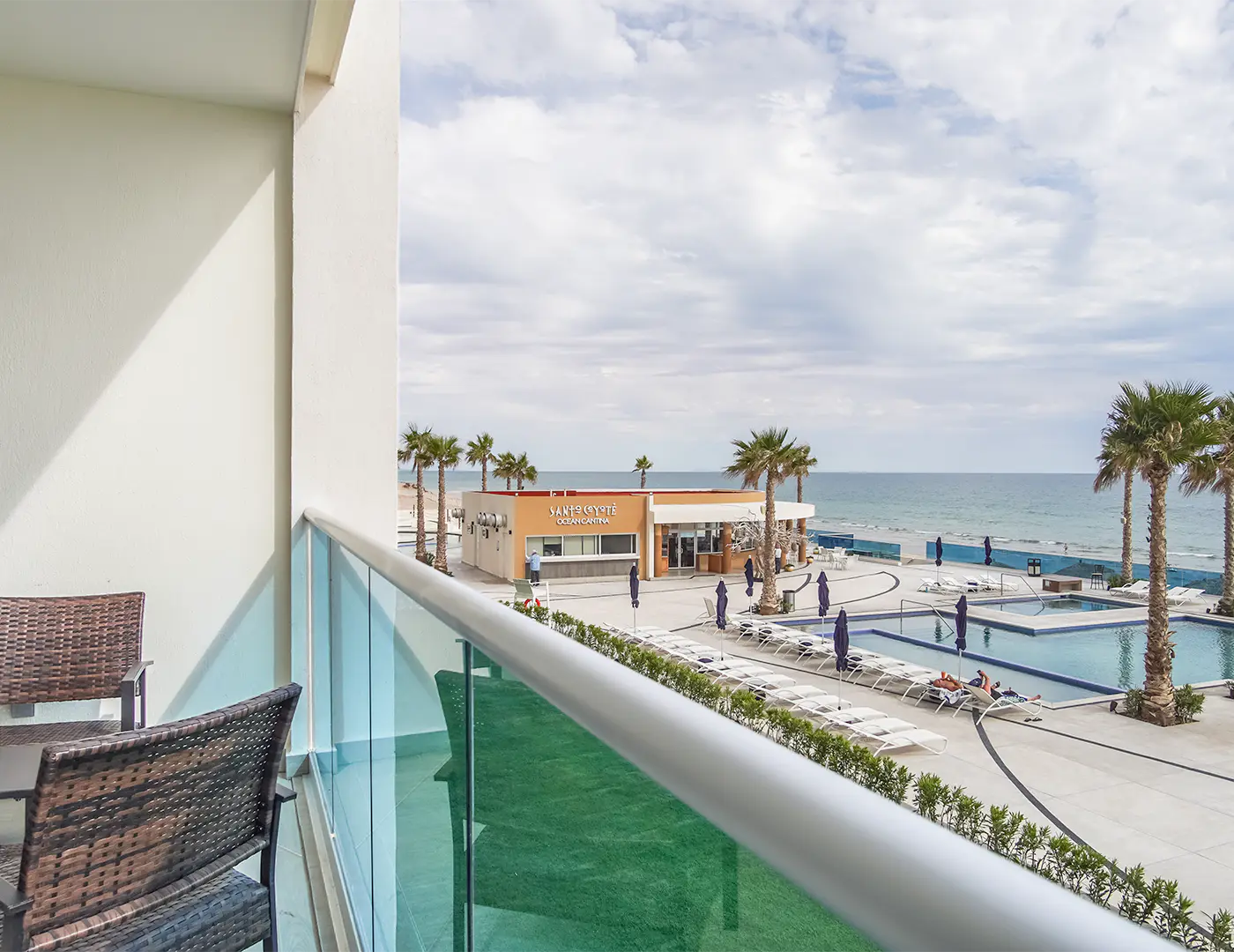 Encantame Towers Velero 203