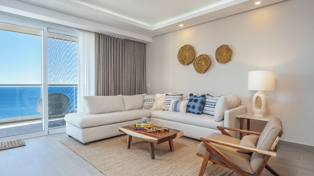 Panoramic And Immersive Water View 2 bedroom E2002
