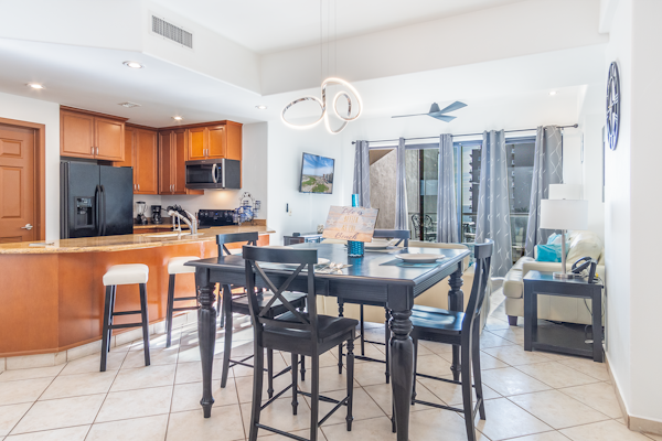 Las Palomas Phase I Topaz 302 1BR 1BA Oceanview Unit.