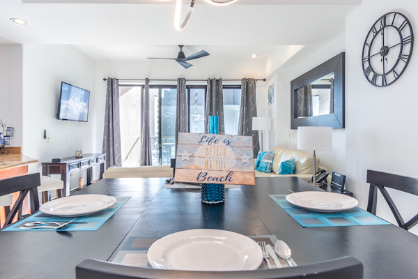Las Palomas Phase I Topaz 302 1BR 1BA Oceanview Unit.