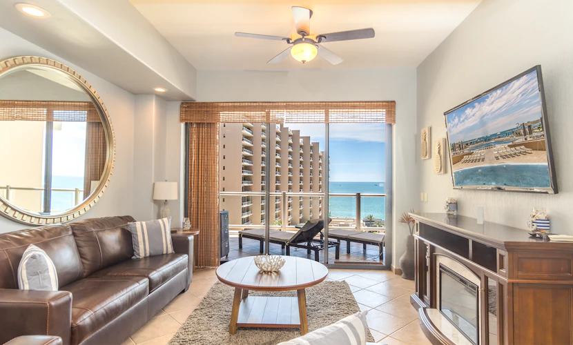 2 BR 2BA Condo @Las Palomas Opalo 504