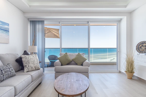 Beach Getaway 2 Bedroom Condo W802