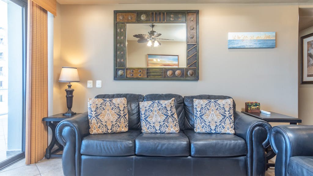 Las Palomas Phase I Topaz 201 Exceptional OceanView 2BR 2BA Unit.