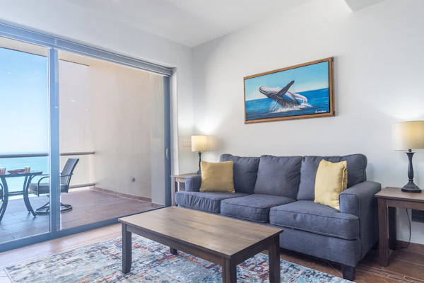 Las Palomas Phase II Cordoba 702 Exceptional Oceanfront 1 BR Unit