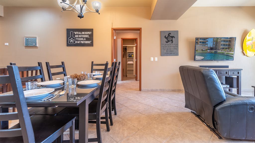 Las Palomas 2 BR 2 BA condo Topaz 603