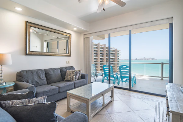 Las Palomas Cristal 603 2BR 2BA Phase 1
