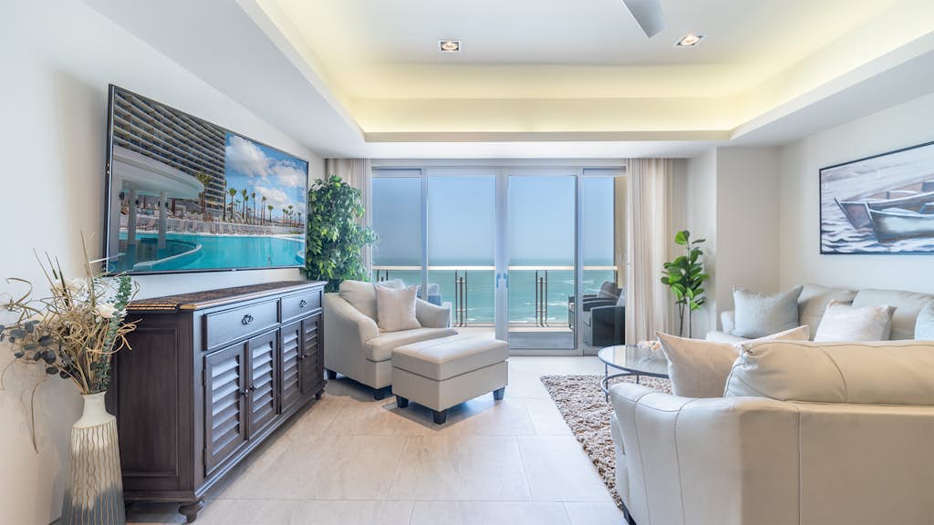 One 1601 – Modern Seaside Retreat Boasting Unforgettable Scenery