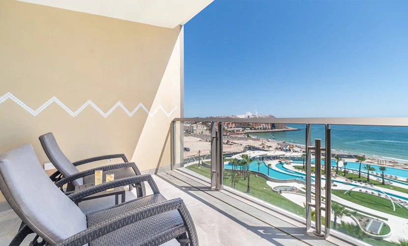 One 605 Full – Modern Elegance Meets the Sea of Cortez at This Premier Destination