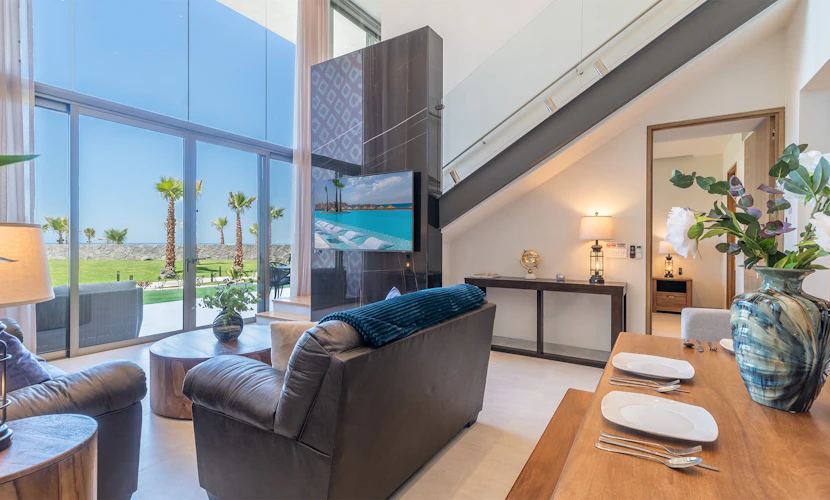 One 102: Elegant Beachfront Getaway with Unmatched Views