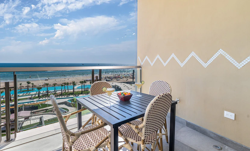 One 504-Full - New Luxury Resort Overlooking the Majestic Sea of Cortez