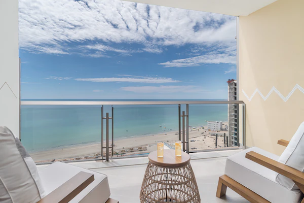 One 1202 Hotel Room – New Seaside Gem Delivering Style, Comfort, and Panoramic Views