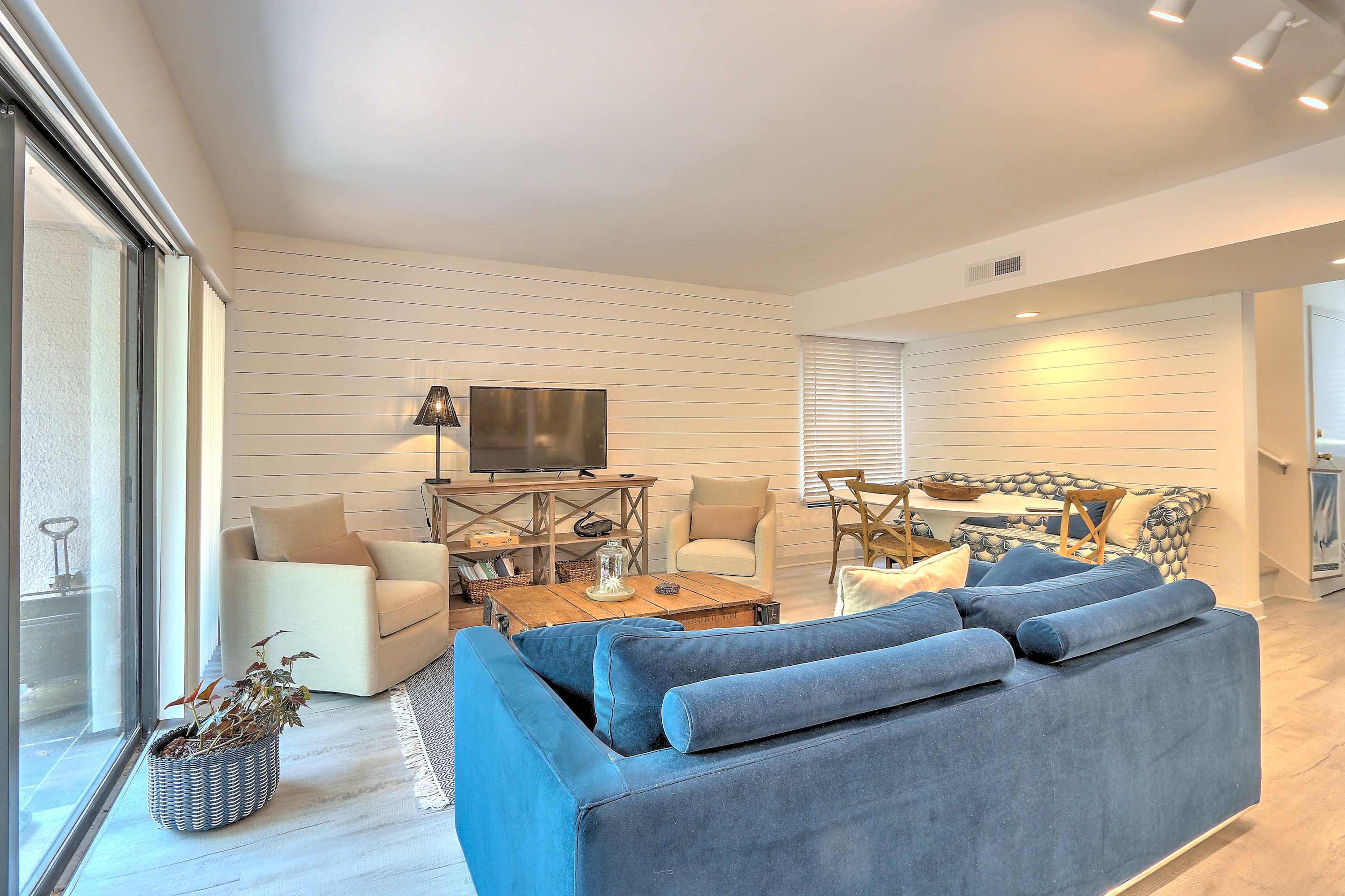 Treetops 4901 - Coastal Villa Near Beach & Alder Lane