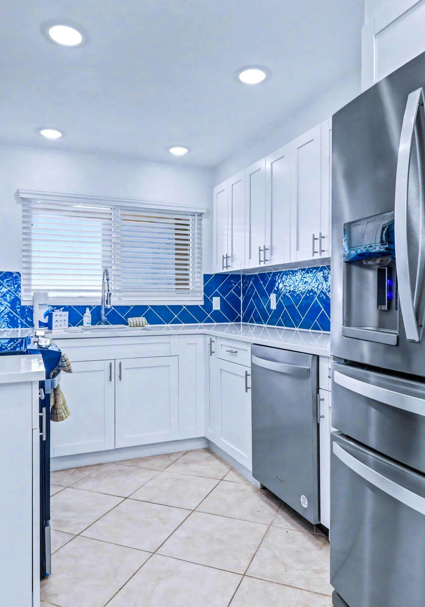 Waterfront Resort Gulf View | Pool & Beach Access