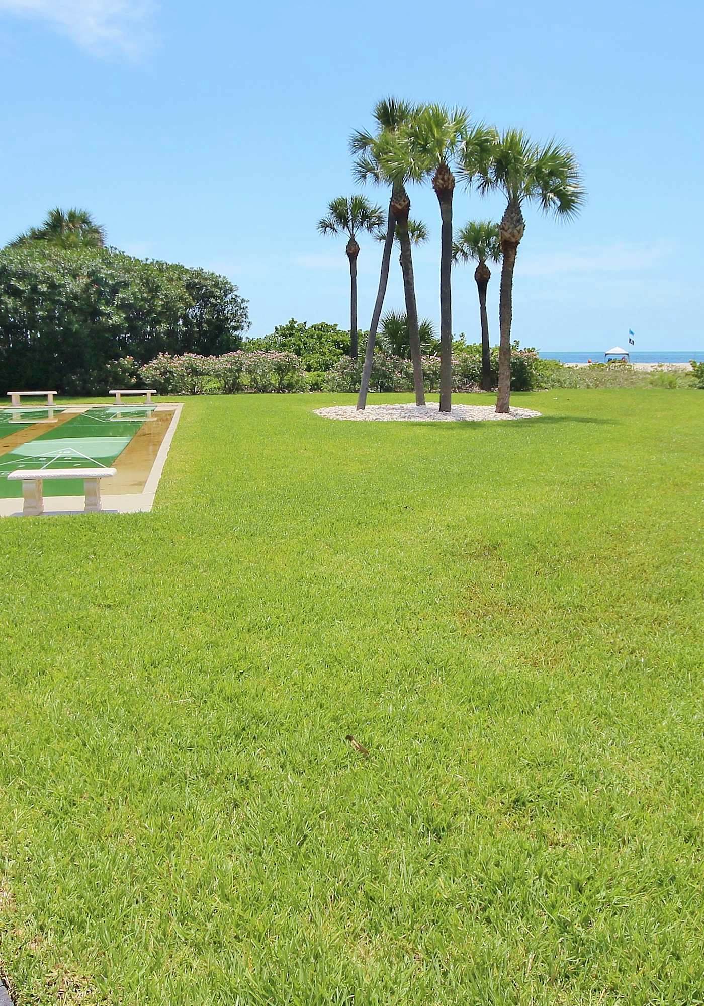 Waterfront Resort Gulf View | Pool & Beach Access