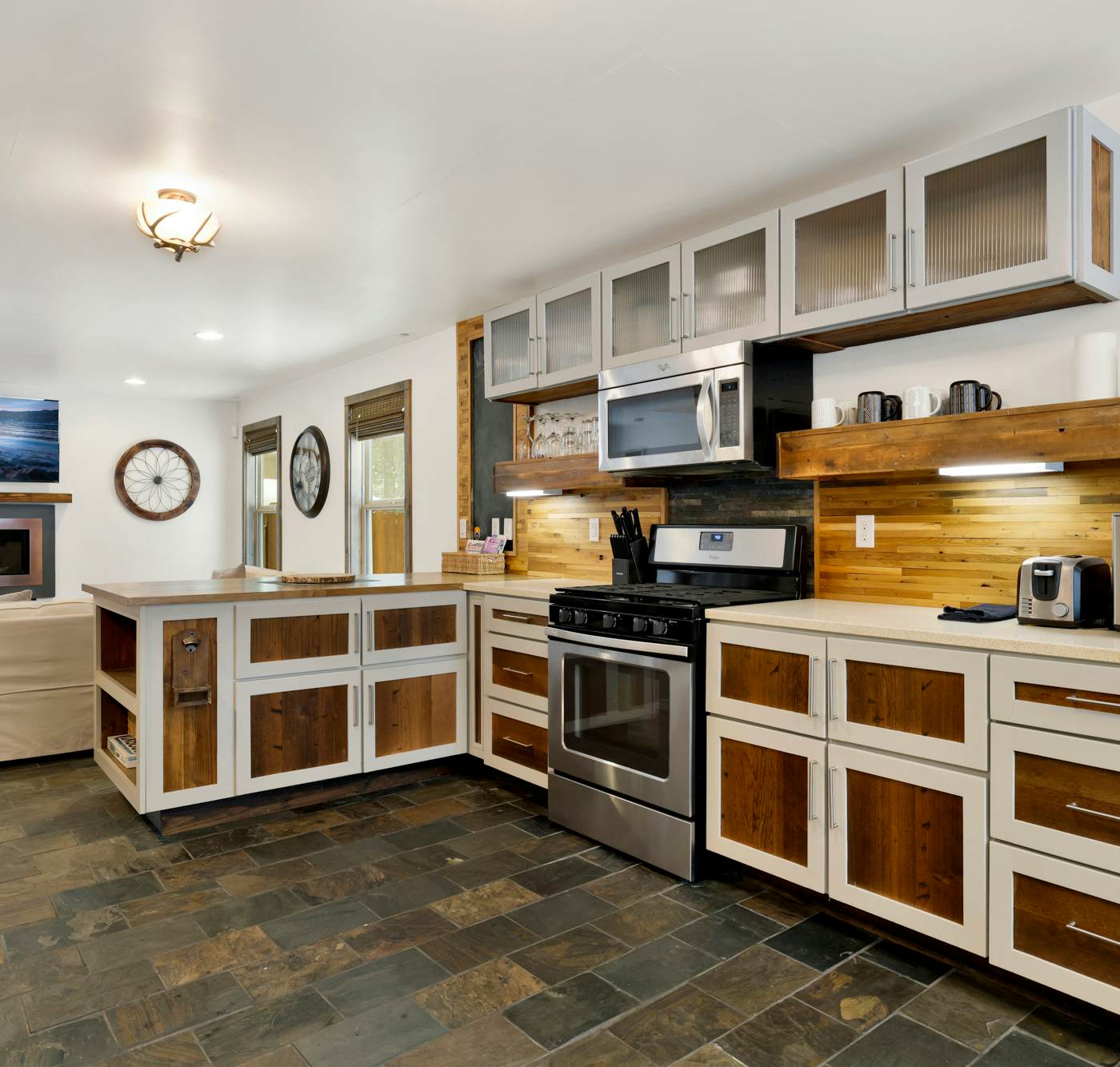 2612- Ursa Major Lodge