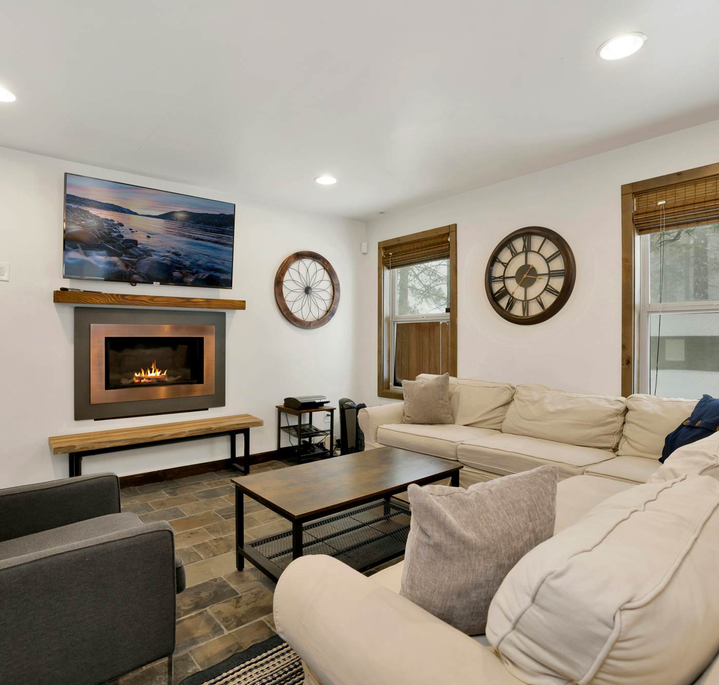 2612- Ursa Major Lodge