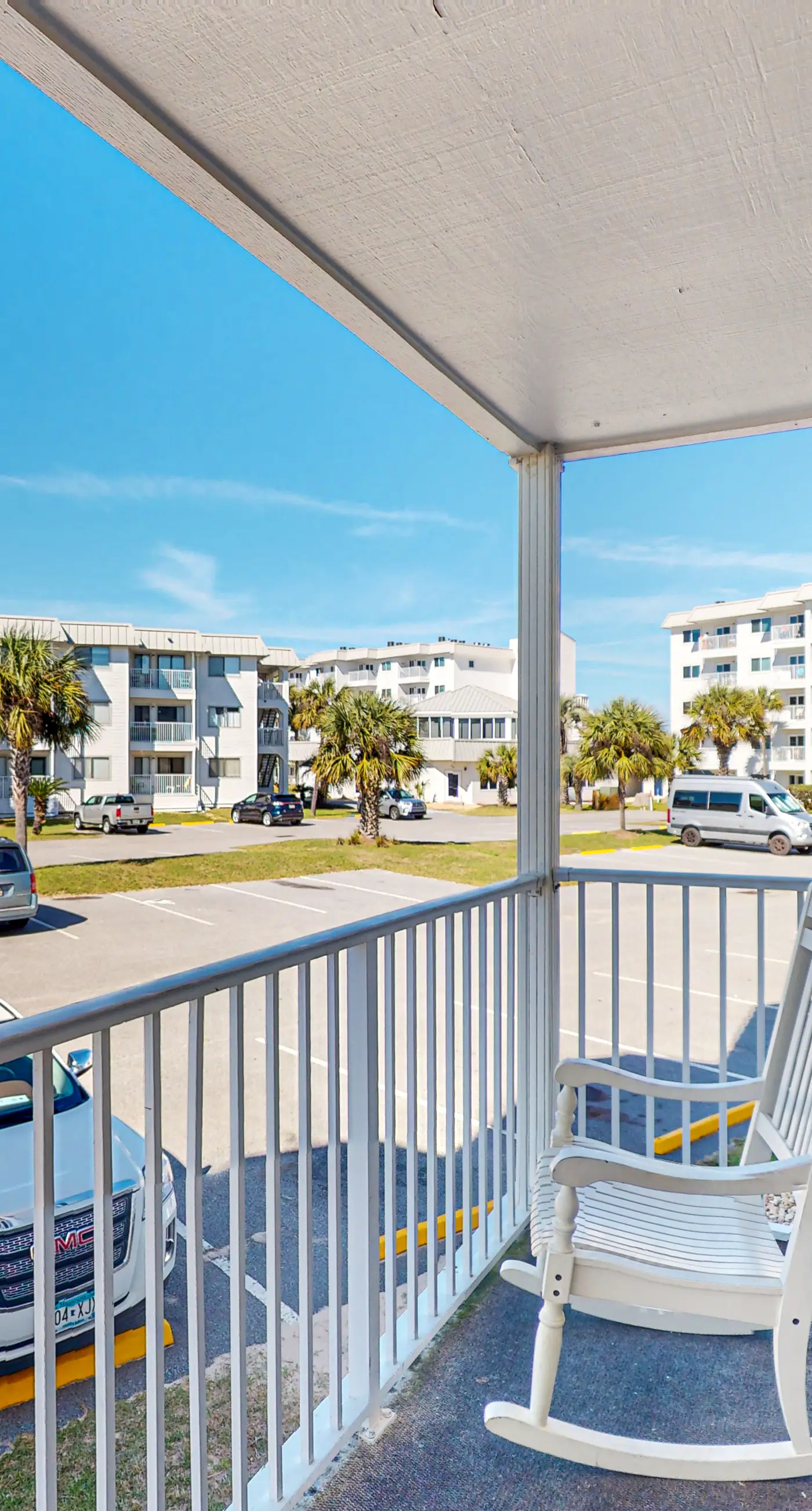Ocean-view condo near the beach with indoor pool, gym, & basketball