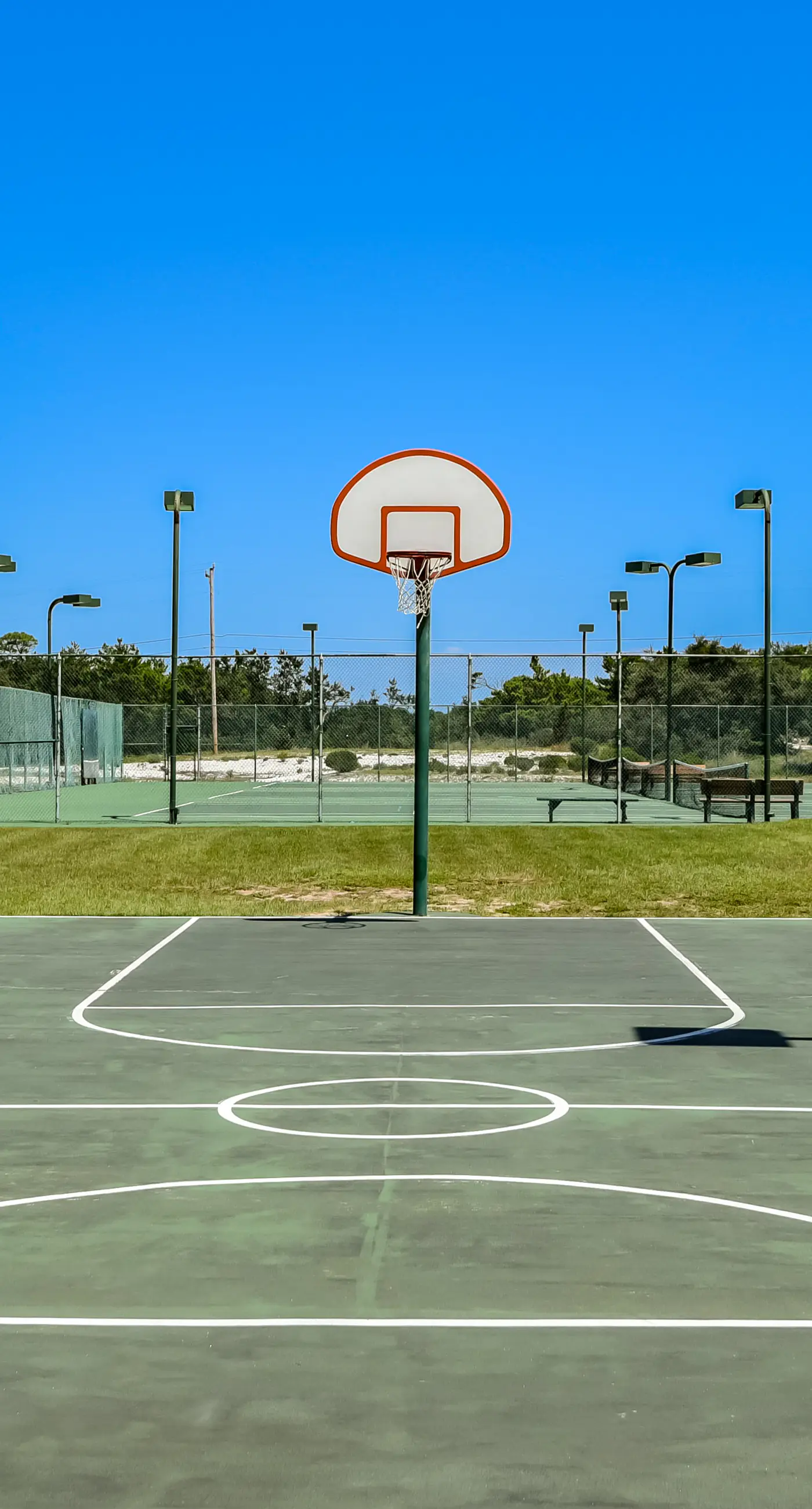 Ocean-view condo near the beach with indoor pool, gym, & basketball