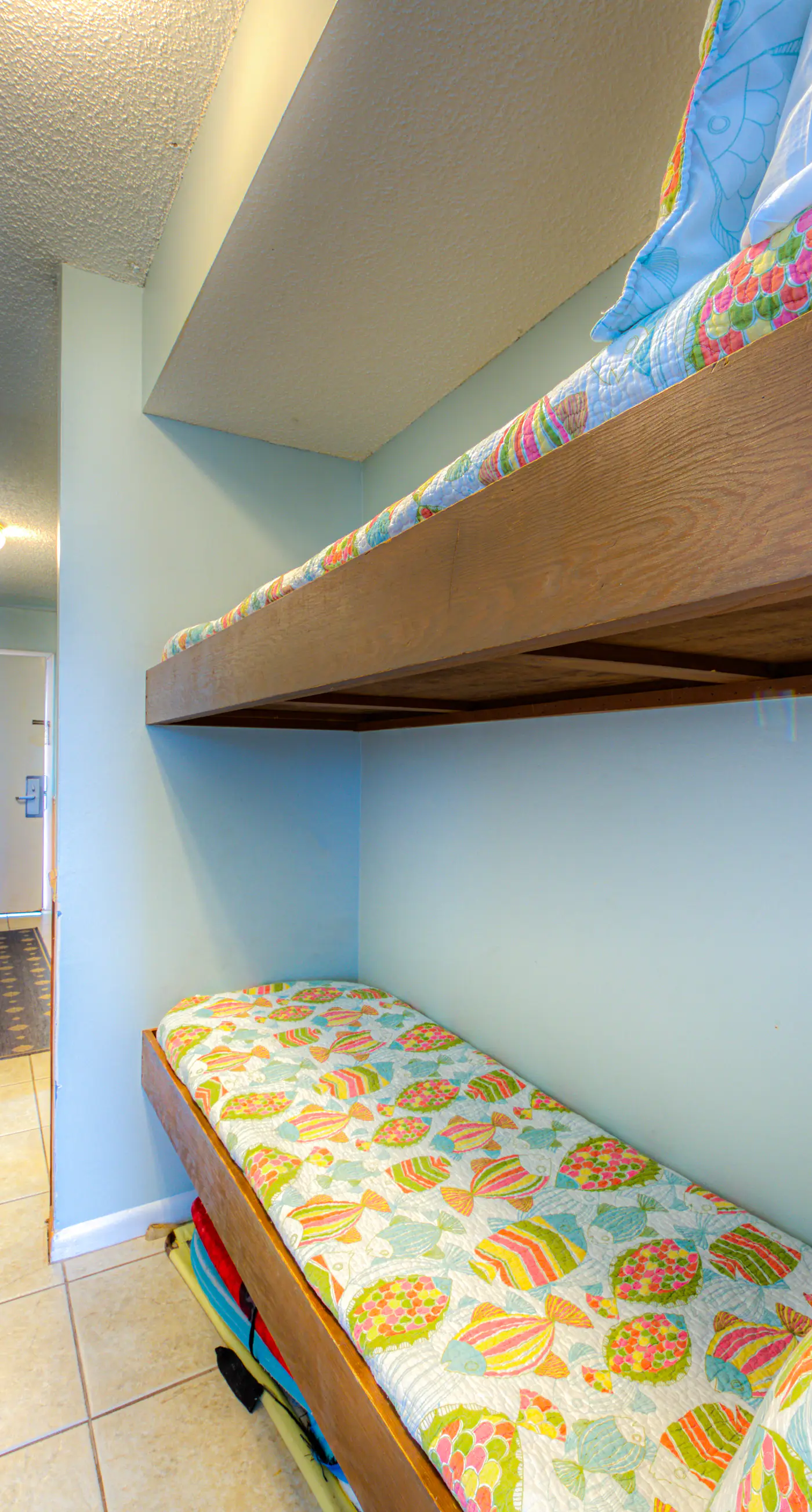 Waterfront getaway with beach view, shared pools & sports courts