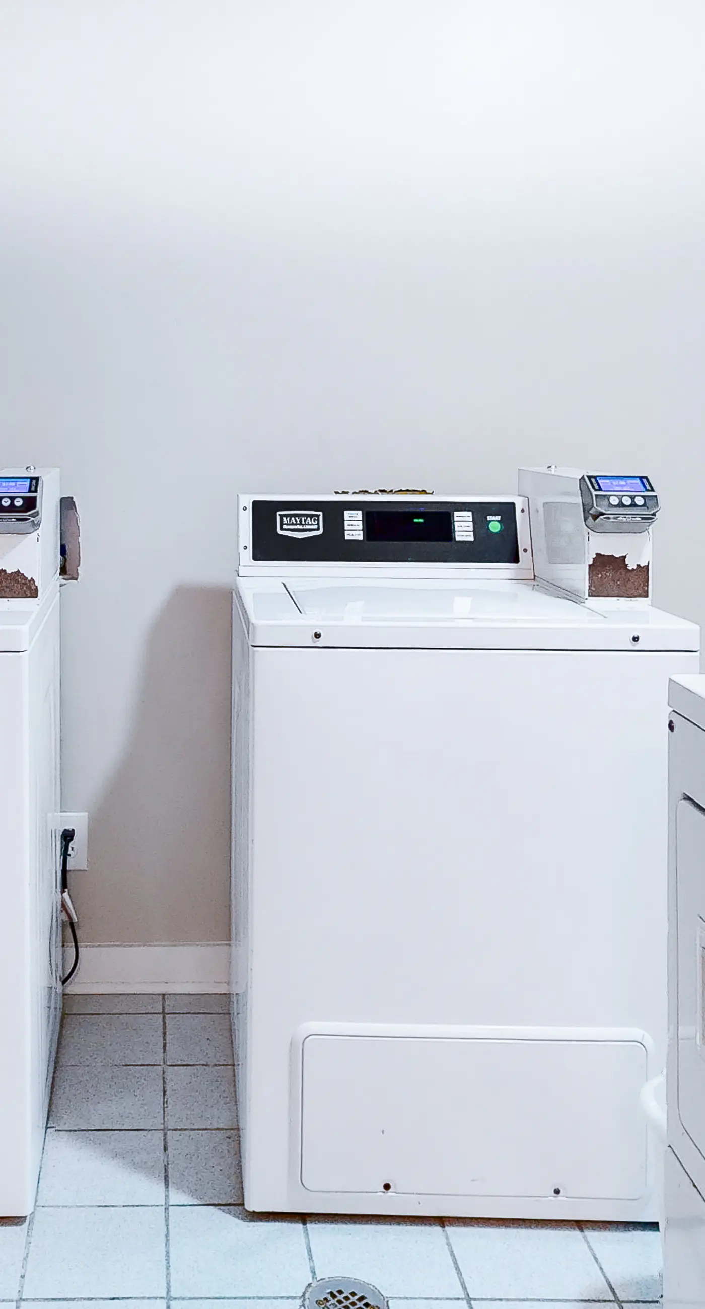 Waterfront getaway with beach view, shared pools & sports courts