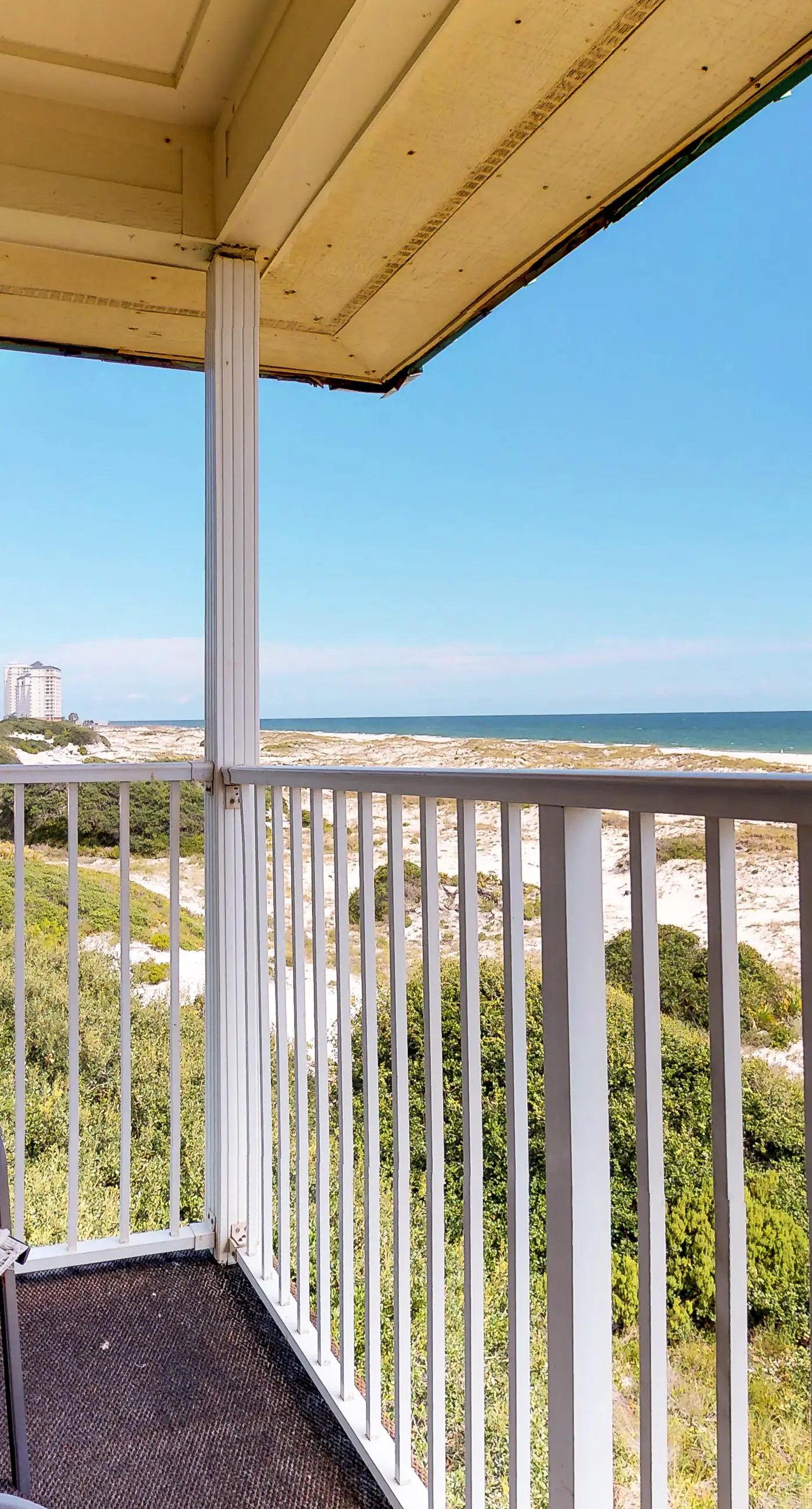 Third floor ocean view condo with shared pool and beach access