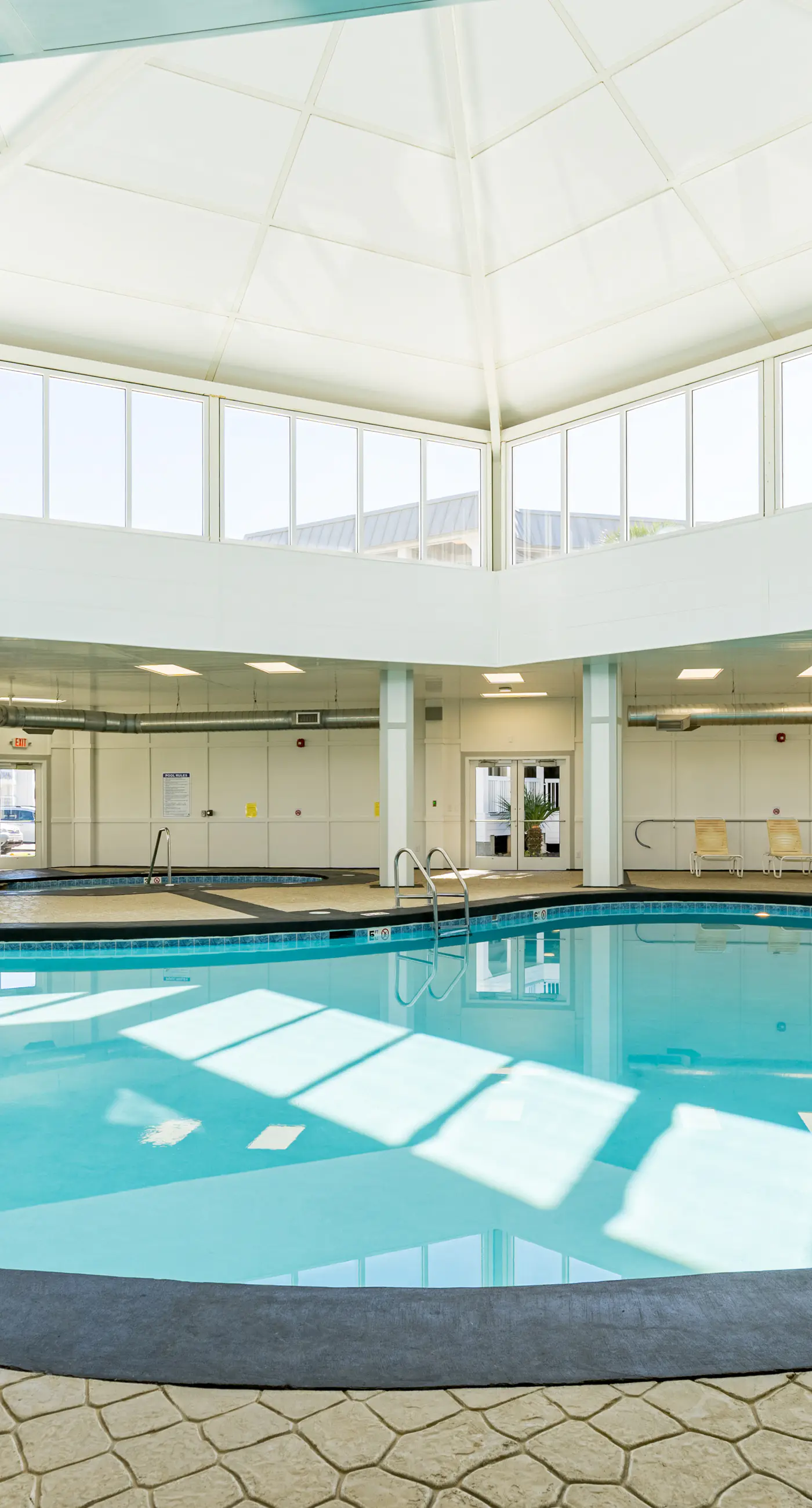 Waterfront condo with balcony and Gulf view plus shared pool