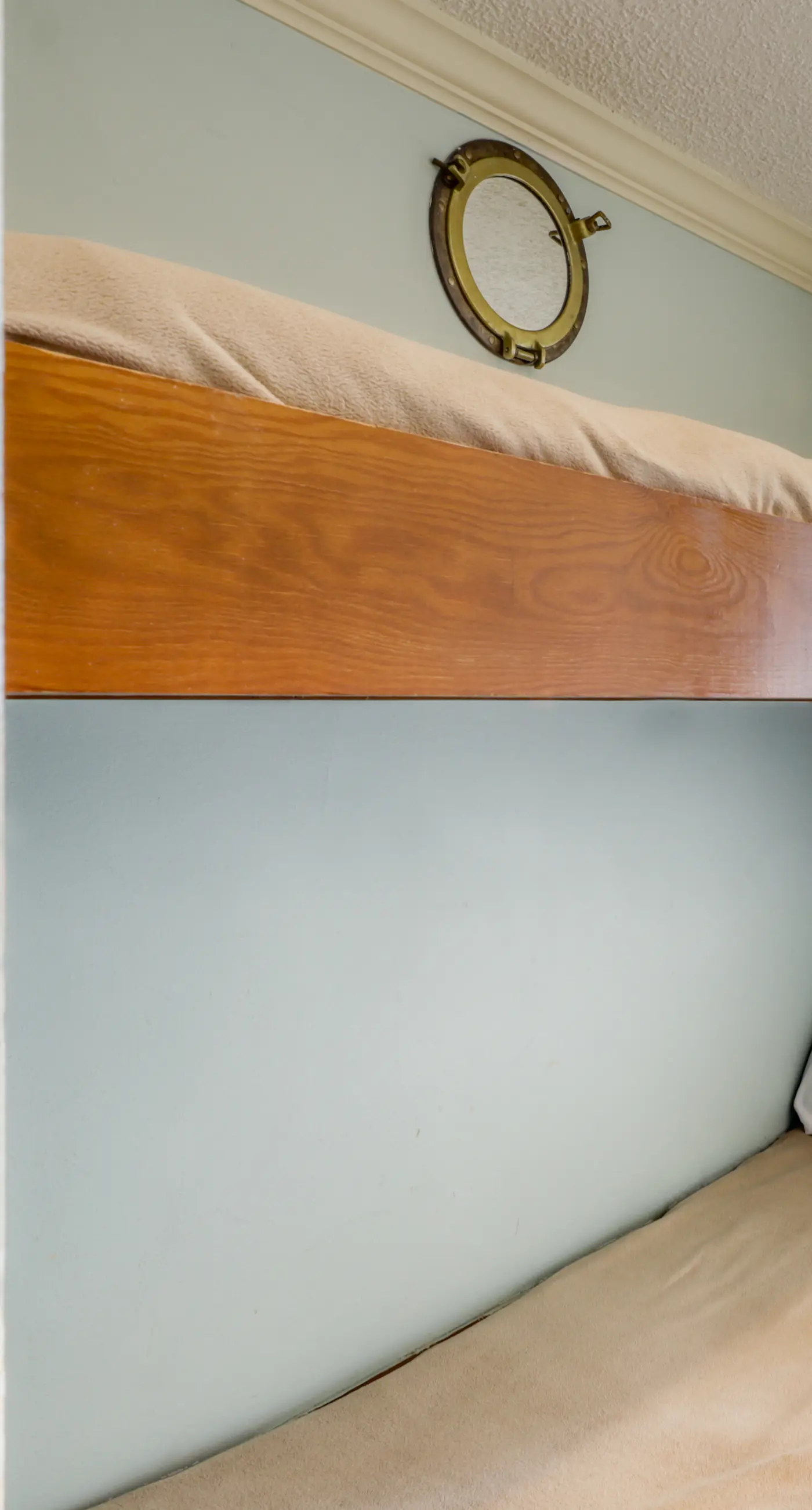 Waterfront condo with balcony and Gulf view plus shared pool